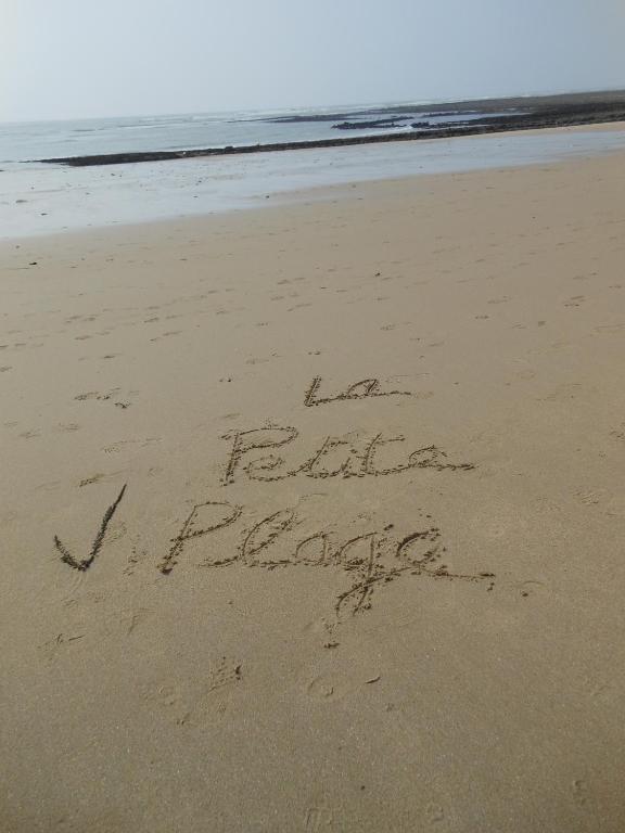 Hôtel de la Petite Plage Saint-Georges-d'Oleron Exterior foto